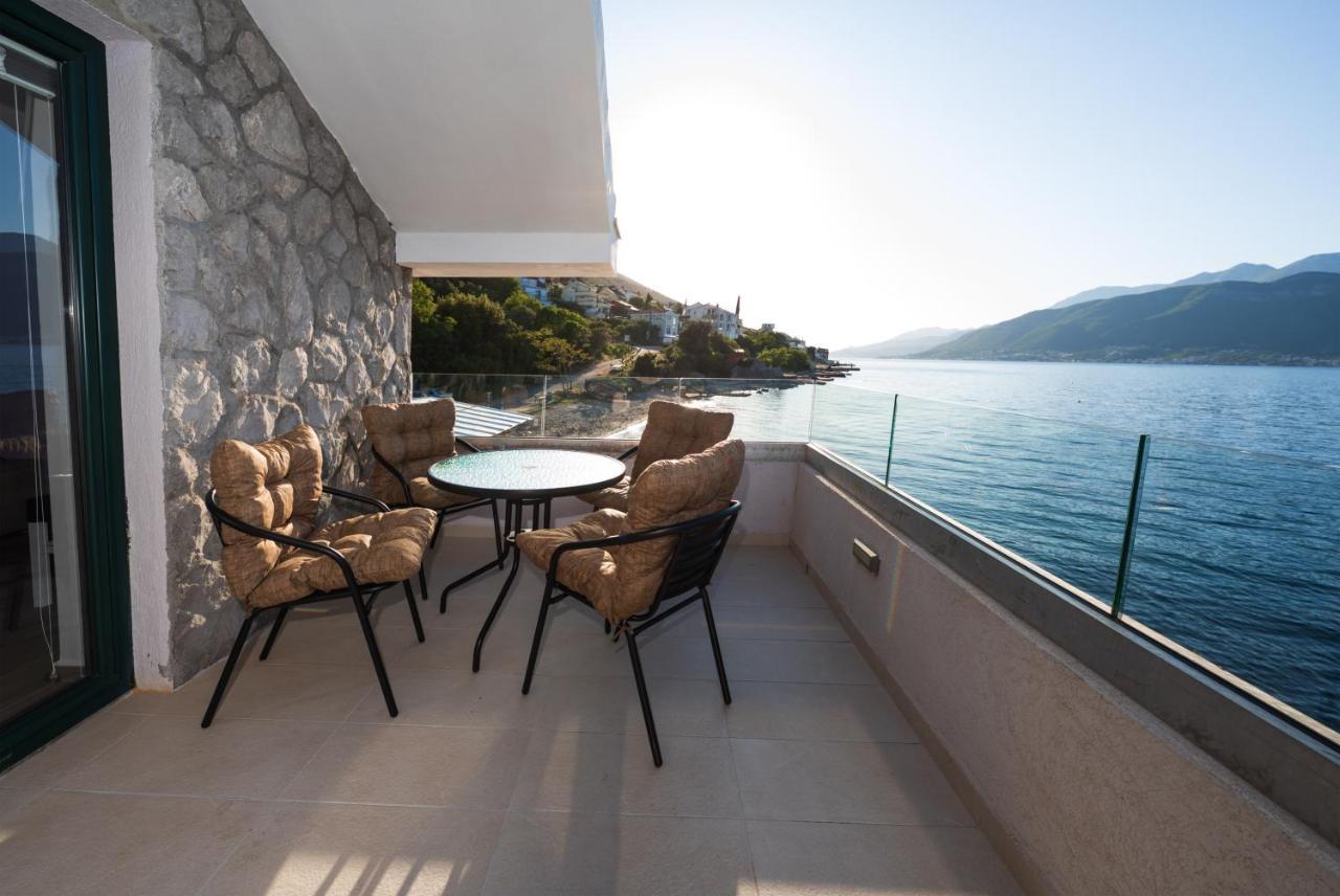 Apartments Ponta Krasici Tivat Luaran gambar