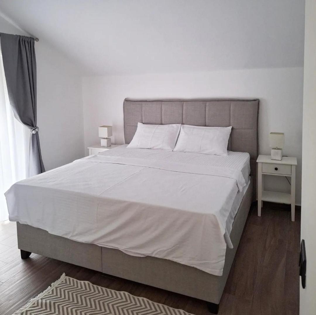 Apartments Ponta Krasici Tivat Luaran gambar